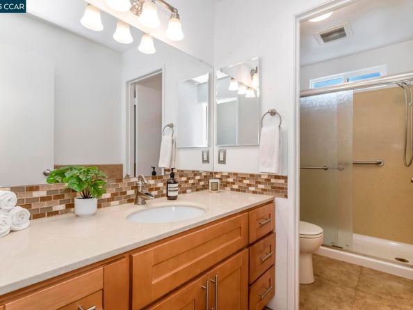 1769 Redwood Rd, Hercules CA 94547