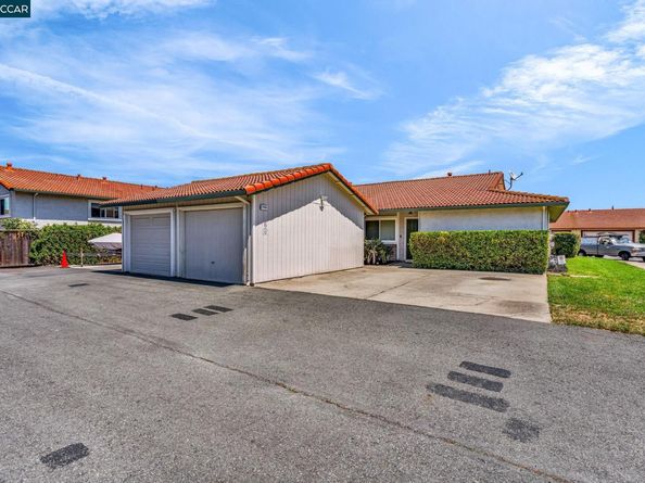 4380 Saint Charles Pl, Concord CA 94521