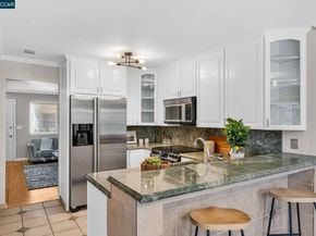 4380 Saint Charles Pl, Concord CA 94521