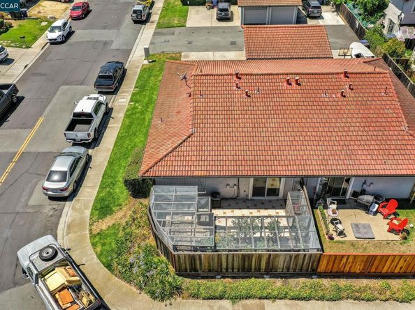4380 Saint Charles Pl, Concord CA 94521