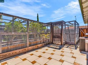 4380 Saint Charles Pl, Concord CA 94521