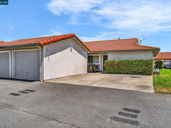 4380 Saint Charles Pl, Concord CA 94521