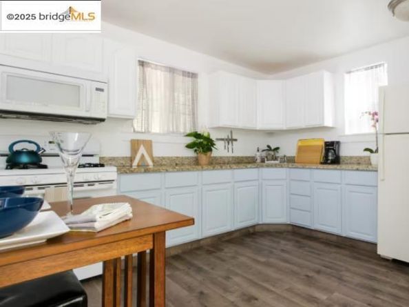 6432 Sunnymere, Oakland CA 94605