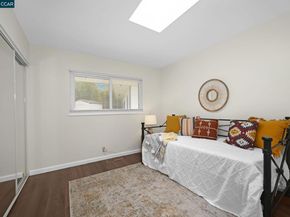 2326 Estrella Ct, Pinole CA 94564