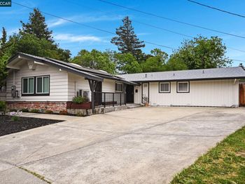 2326 Estrella Ct