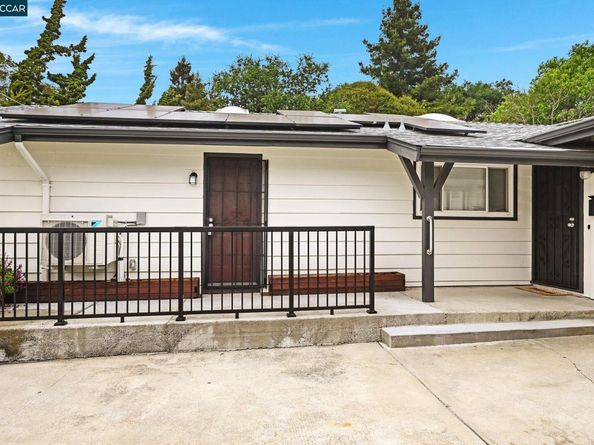 2326 Estrella Ct, Pinole CA 94564