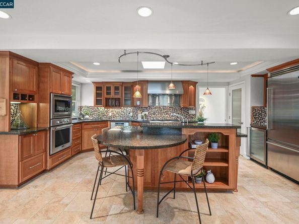34 Willowview Ct, Danville CA 94526