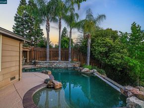 34 Willowview Ct, Danville CA 94526