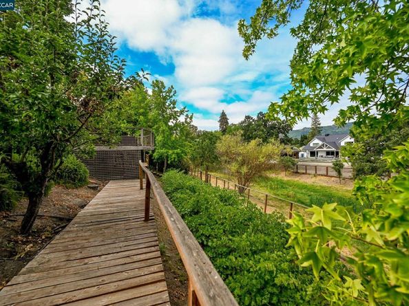 34 Willowview Ct, Danville CA 94526