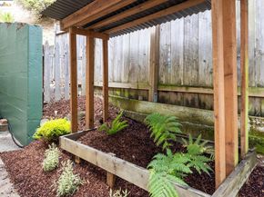 6342 Doran Dr, Oakland CA 94611