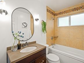 6342 Doran Dr, Oakland CA 94611