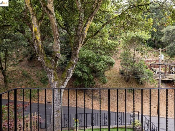 6342 Doran Dr, Oakland CA 94611