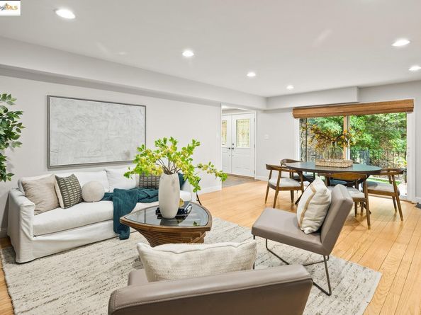 6342 Doran Dr, Oakland CA 94611