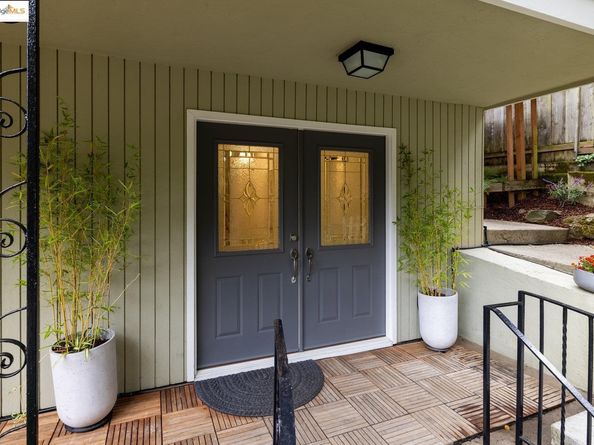 6342 Doran Dr, Oakland CA 94611