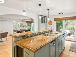 6342 Doran Dr, Oakland CA 94611