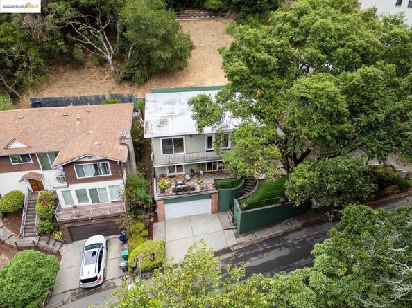 6342 Doran Dr, Oakland CA 94611