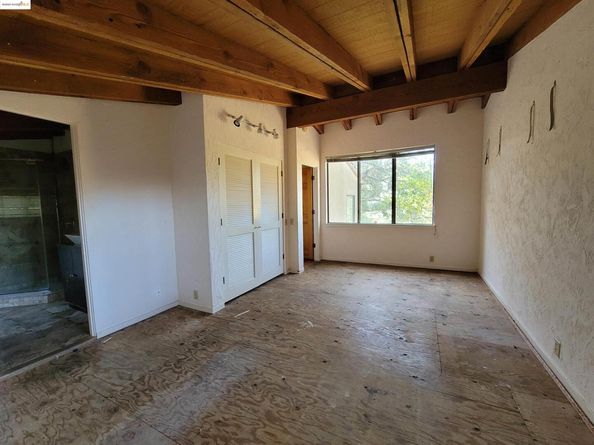 40 Hilldale Ct, Orinda CA 94563