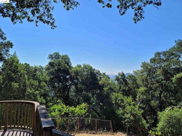 40 Hilldale Ct, Orinda CA 94563