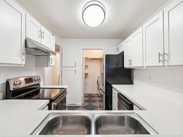760 Canyon Oaks Dr D, Oakland CA 94605