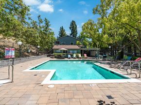 760 Canyon Oaks Dr D, Oakland CA 94605