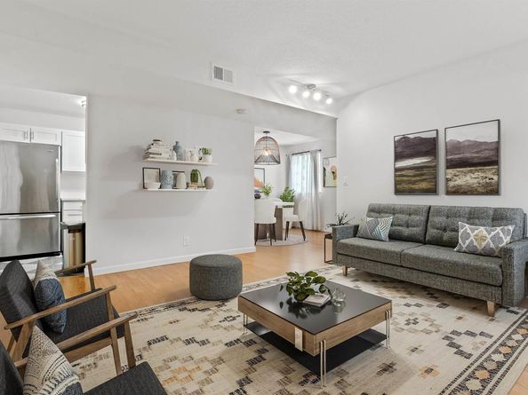 760 Canyon Oaks Dr D, Oakland CA 94605