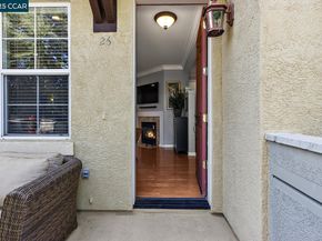 26 Warhol Way, Pleasant Hill CA 94523