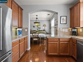 26 Warhol Way, Pleasant Hill CA 94523