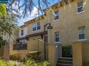 26 Warhol Way, Pleasant Hill CA 94523