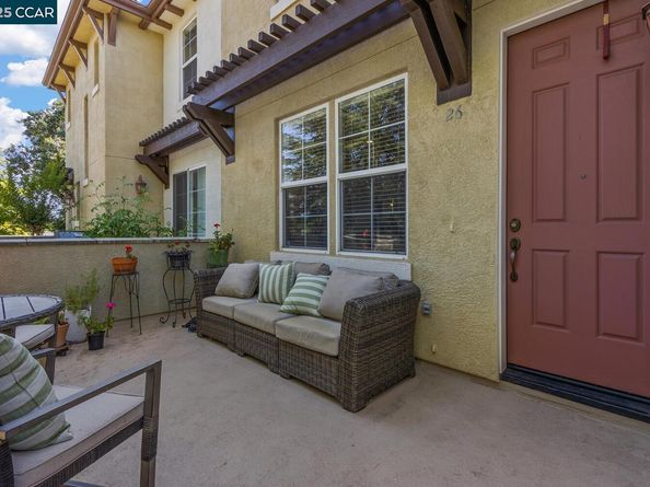 26 Warhol Way, Pleasant Hill CA 94523