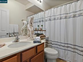 26 Warhol Way, Pleasant Hill CA 94523