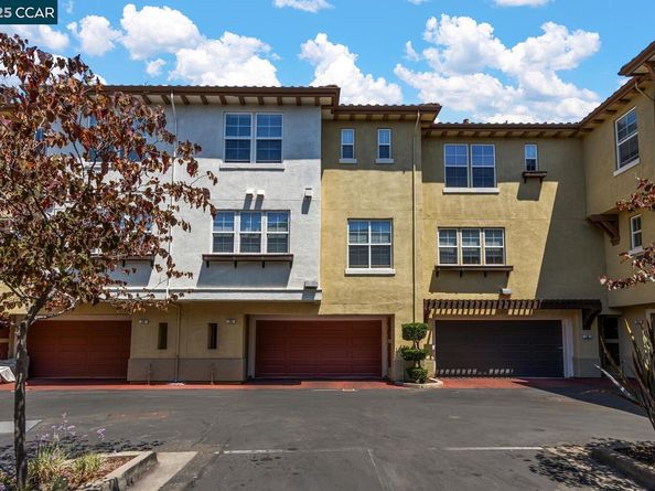 26 Warhol Way, Pleasant Hill CA 94523