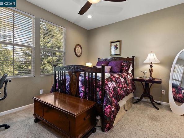 26 Warhol Way, Pleasant Hill CA 94523