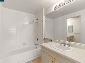 6363 Christie Ave 514, Emeryville CA 94608
