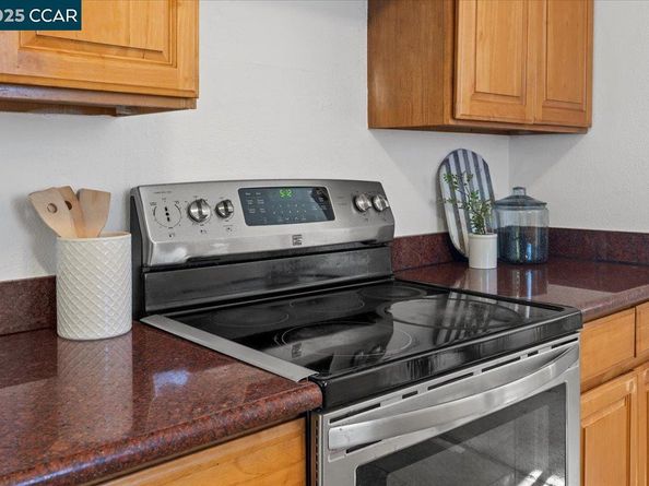 16543 Hannah Dr, San Leandro CA 94578