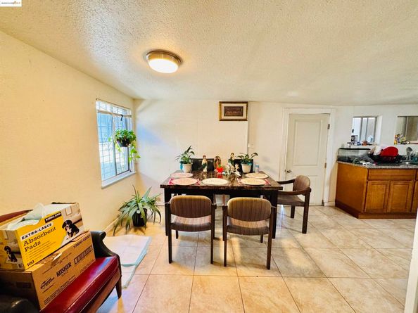 2625 75Th Ave, Oakland CA 94605