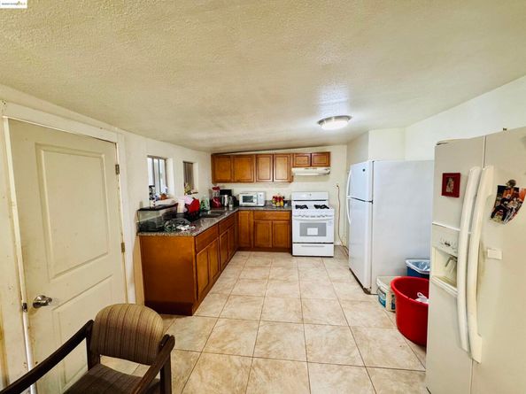 2625 75Th Ave, Oakland CA 94605