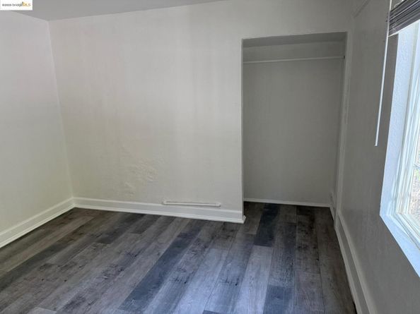 2542 Filbert St, Oakland CA 94607