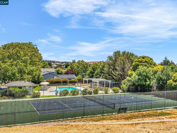 102 Monasterio Ct, San Ramon CA 94583