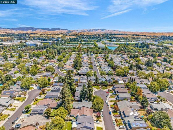 102 Monasterio Ct, San Ramon CA 94583