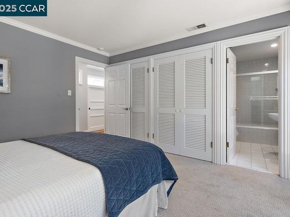 3949 Canyon Rd, Lafayette CA 94549