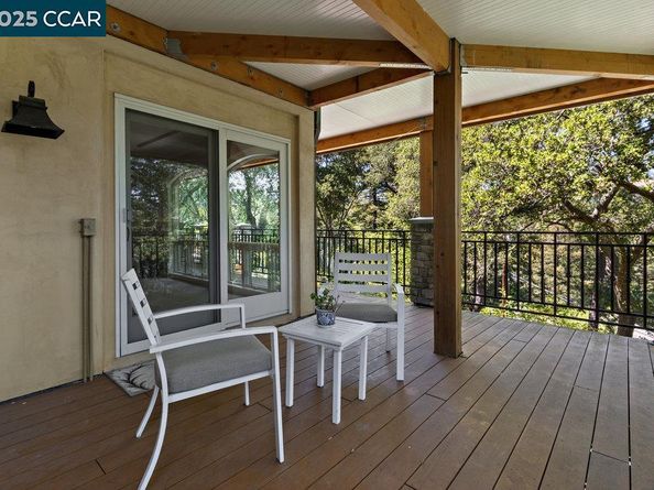 3949 Canyon Rd, Lafayette CA 94549
