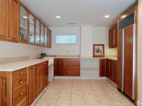 3949 Canyon Rd, Lafayette CA 94549