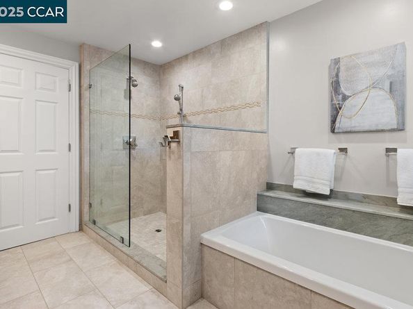 3949 Canyon Rd, Lafayette CA 94549