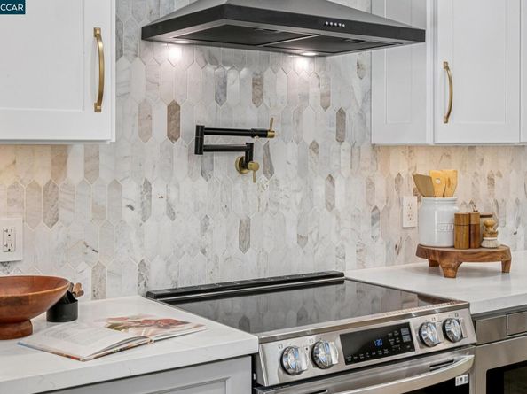 1736 Golden Rain Rd 2, Walnut Creek CA 94595