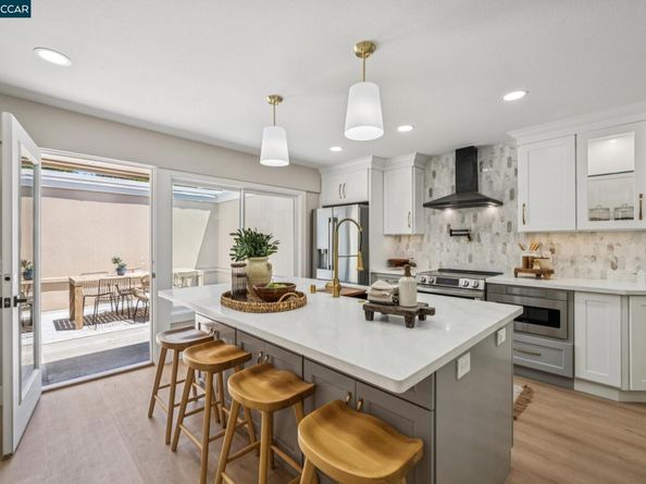 1736 Golden Rain Rd 2, Walnut Creek CA 94595