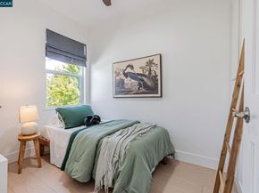 1727 9Th St, Oakland CA 94607