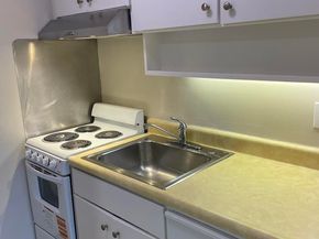 Undisclosed Address #41108229, Emeryville CA 94608