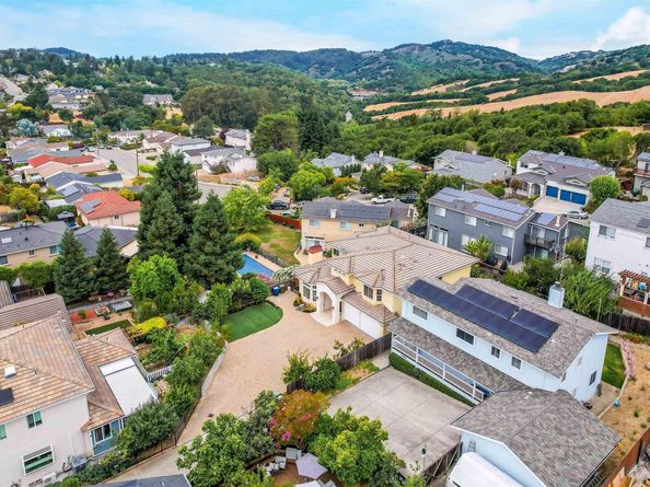 5158 Proctor Rd, Castro Valley CA 94546