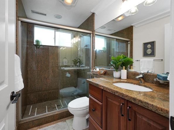 5158 Proctor Rd, Castro Valley CA 94546