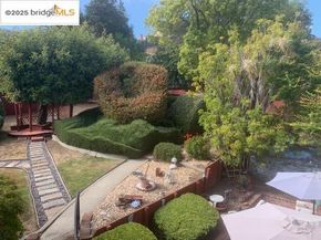 25 Woodcliff Ct, Oakland CA 94605